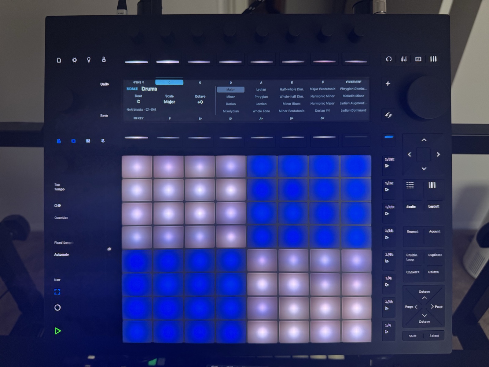 Push 3 display showing the RelayDock Scale page with root note, scale list and the Drums layout selected